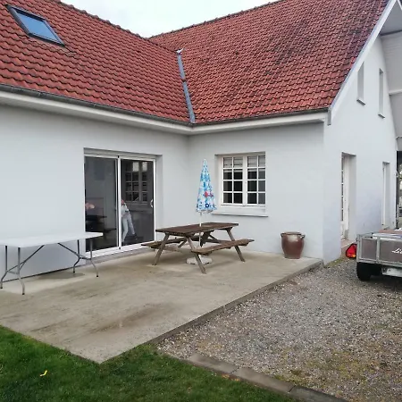 Les Mesanges Holiday home *